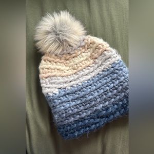 Chunky knit fleece lined beanie